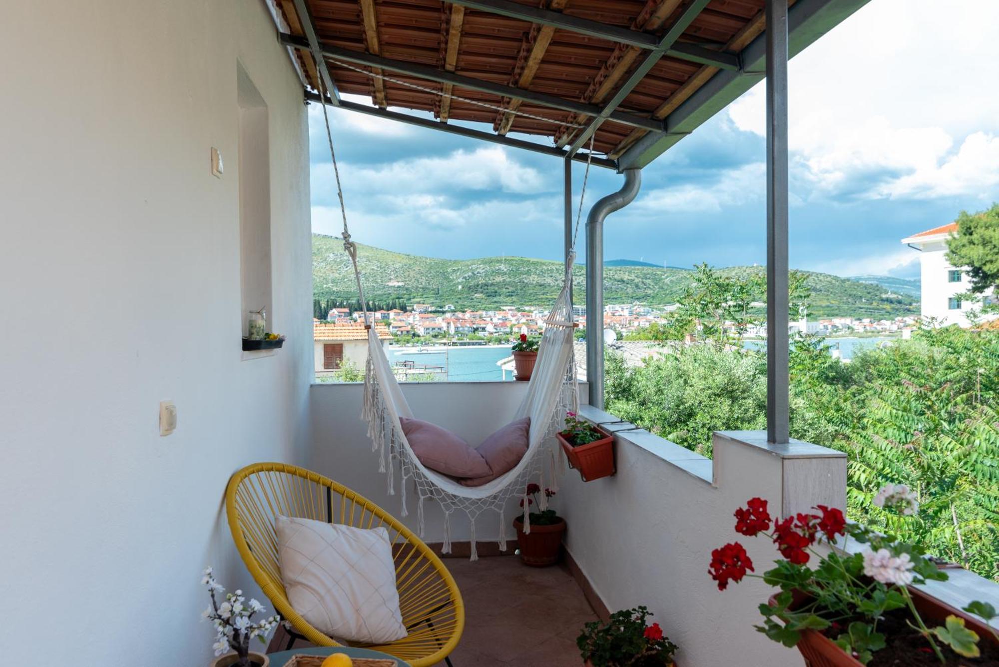 Studio Apartment Coce Трогир Экстерьер фото